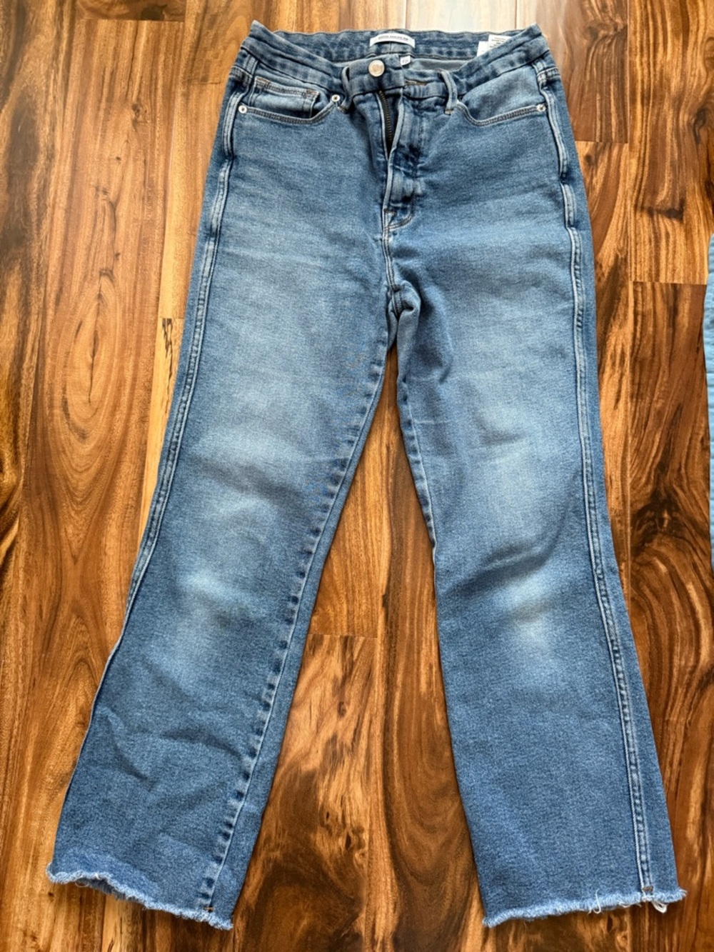 Good American Light Blue Curve Jeans